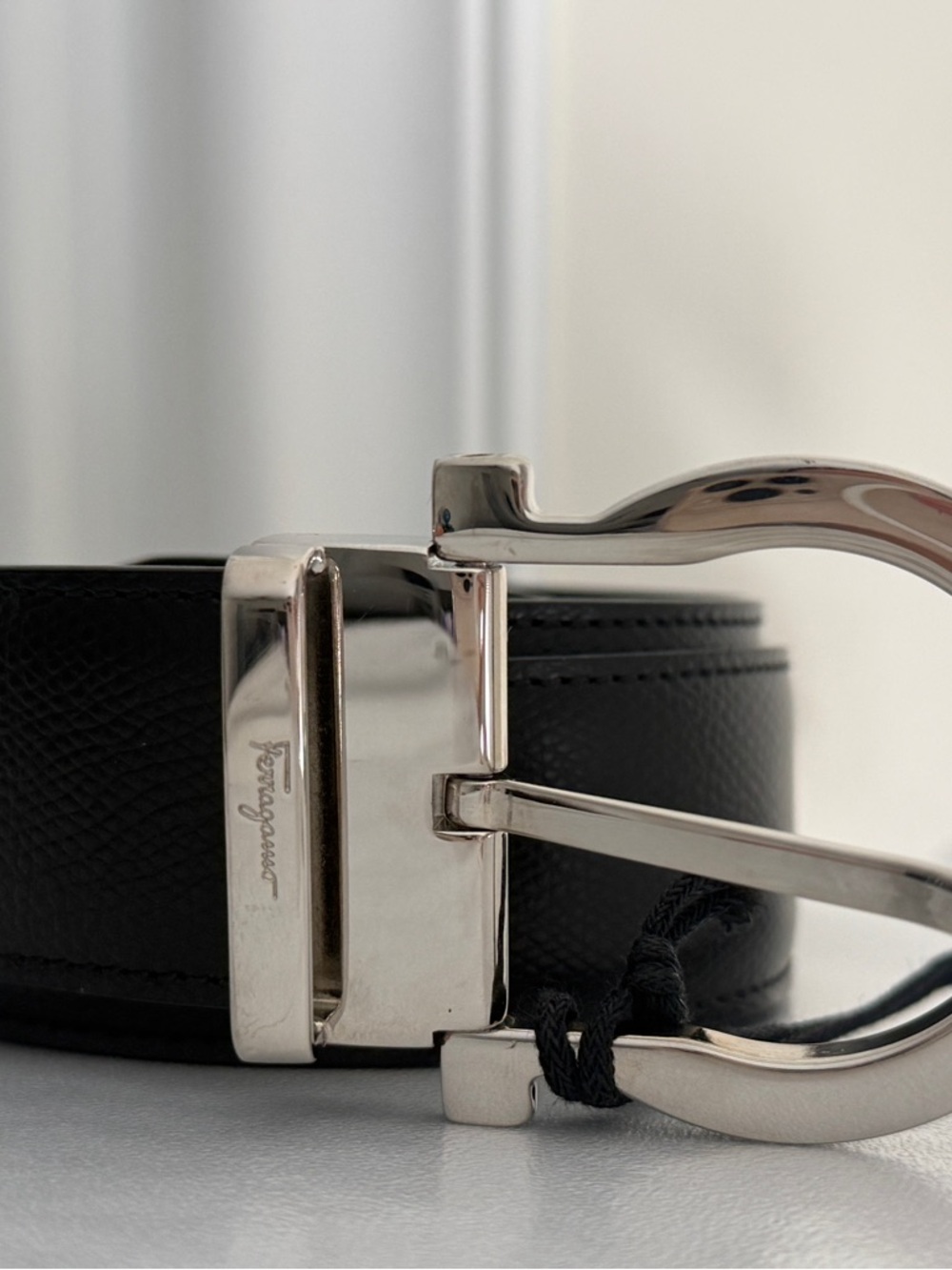 Salvatore Ferragamo Black Leather Belt with Silver Gancini Buckle - Picture 10 of 16